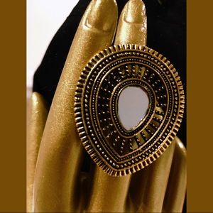 Artisan Paris Pear Shaped Mirrored Ring